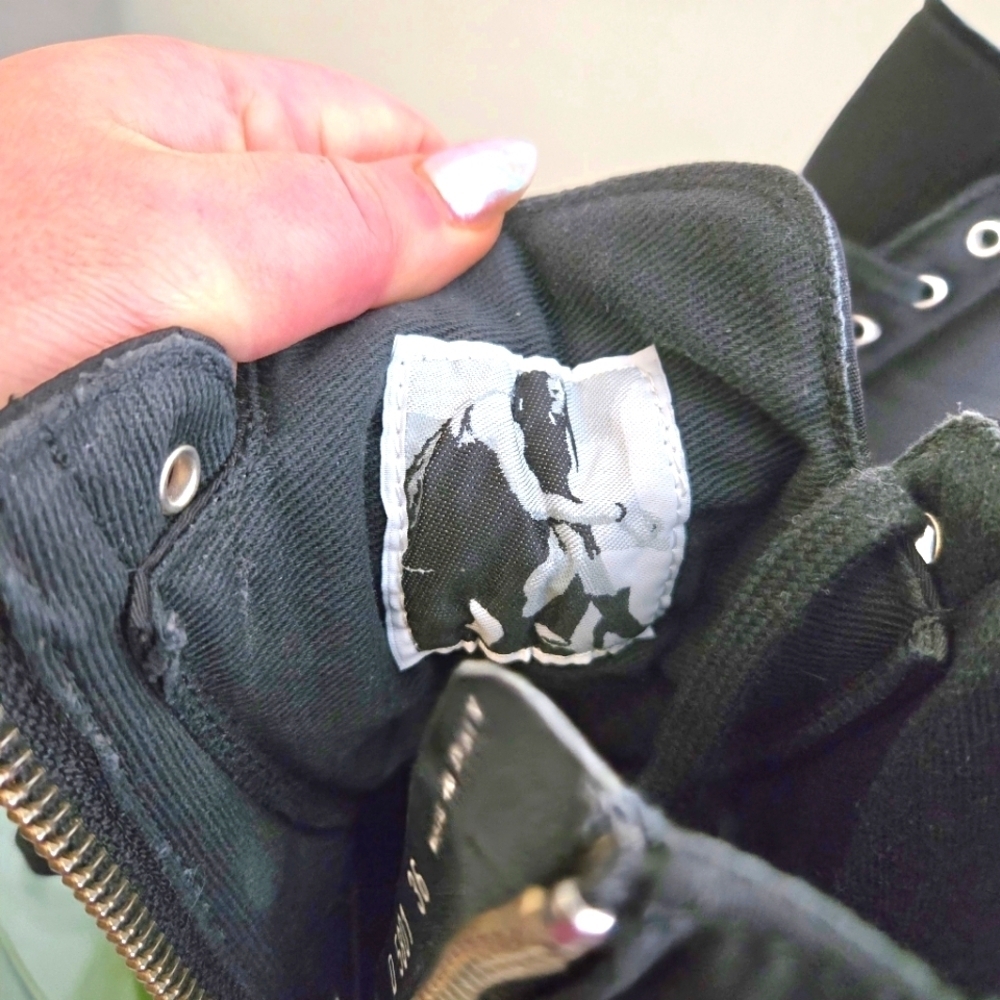 Rick Owens | Puffer High-Top Sneaker - Picture 7 of 8